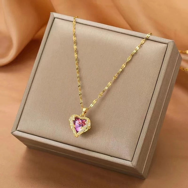 Amor Necklace